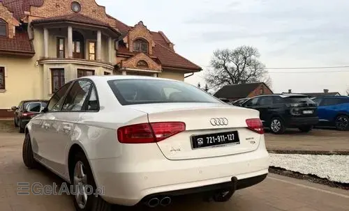 AUDI A4 