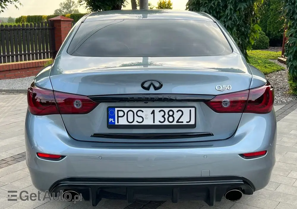 INFINITI Q50 Hybrid Premium