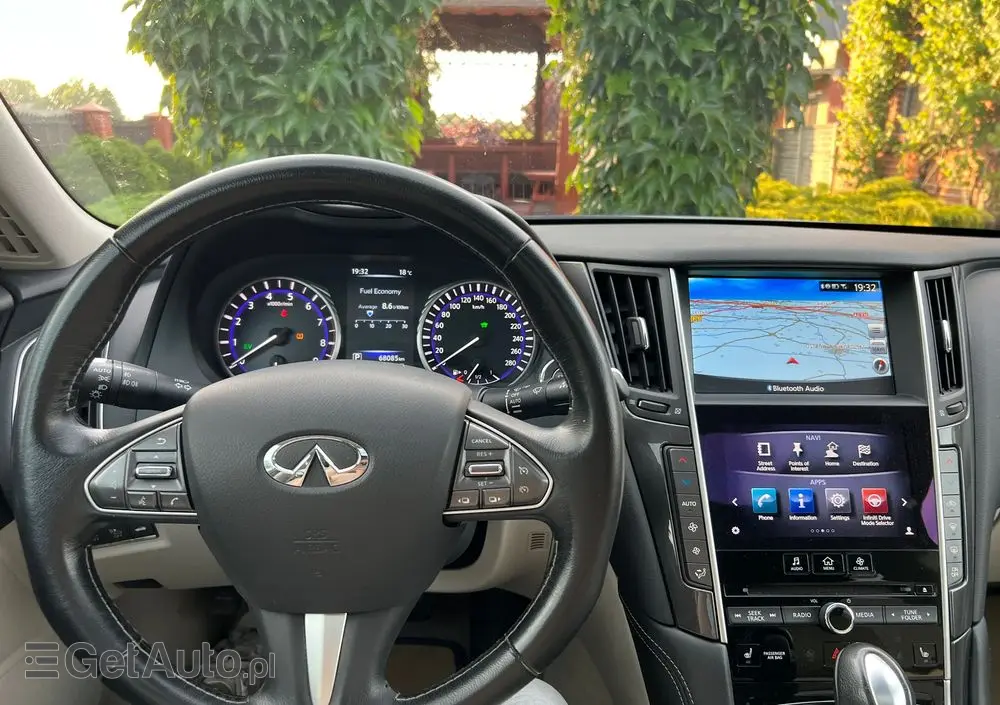 INFINITI Q50 Hybrid Premium