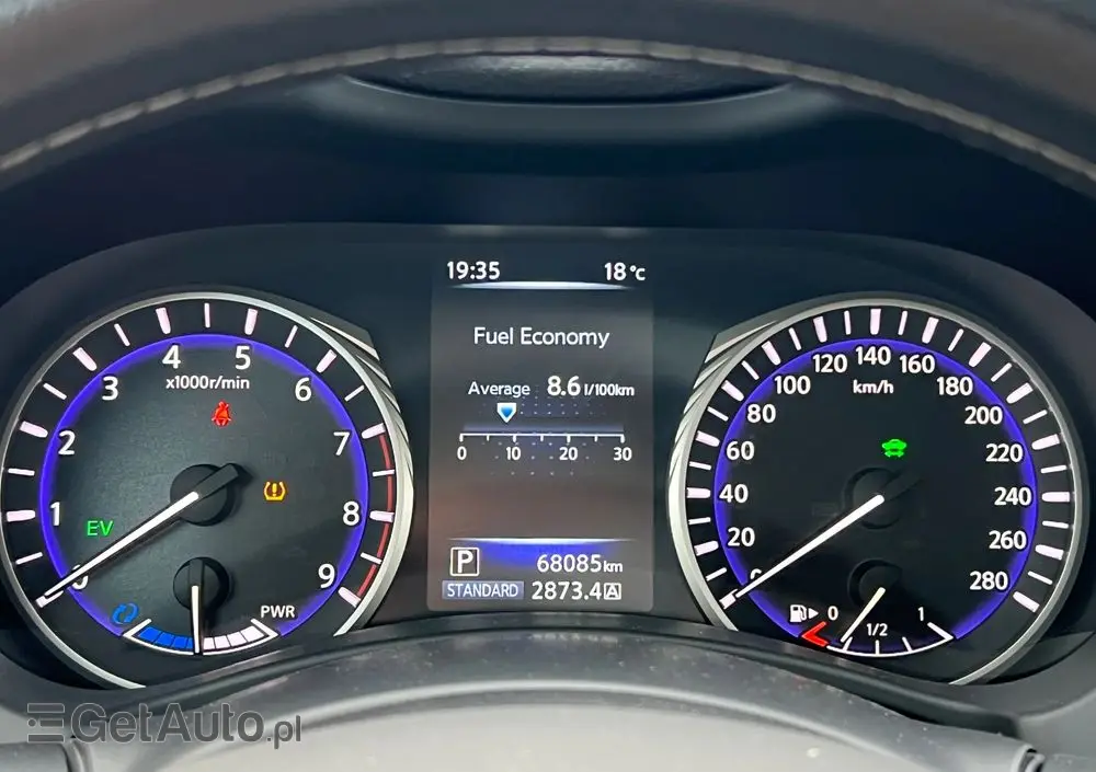 INFINITI Q50 Hybrid Premium