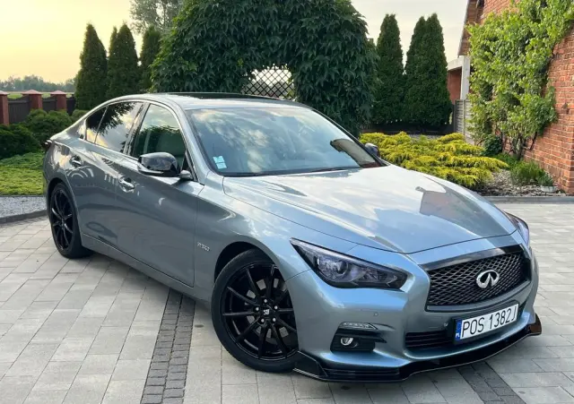 INFINITI Q50 Hybrid Premium
