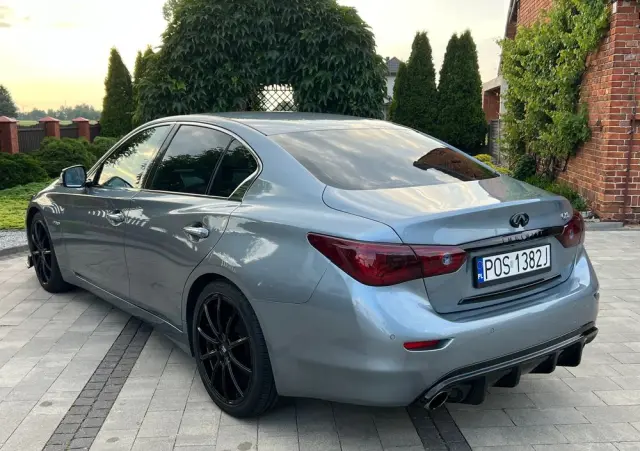 INFINITI Q50 Hybrid Premium