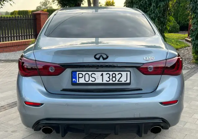INFINITI Q50 Hybrid Premium