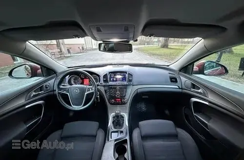 OPEL Insignia 