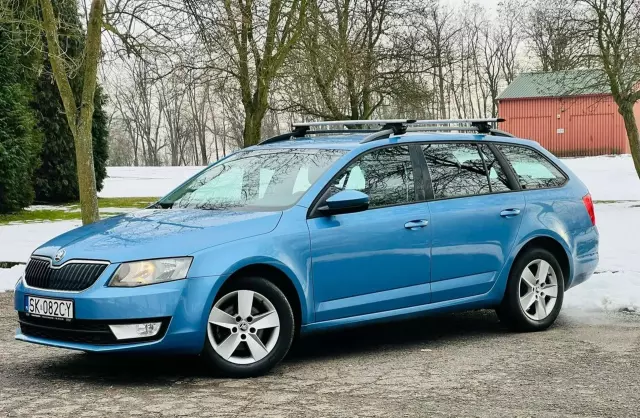 SKODA Octavia 