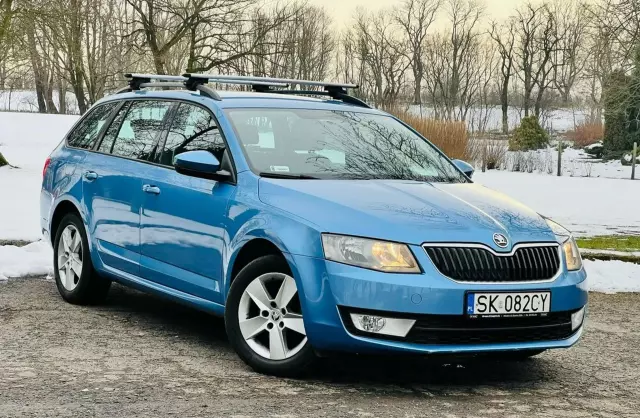 SKODA Octavia 