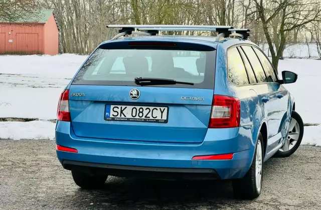 SKODA Octavia 