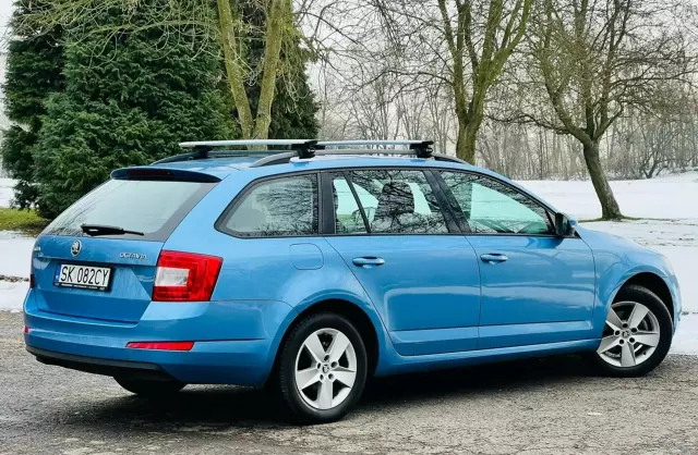 SKODA Octavia 