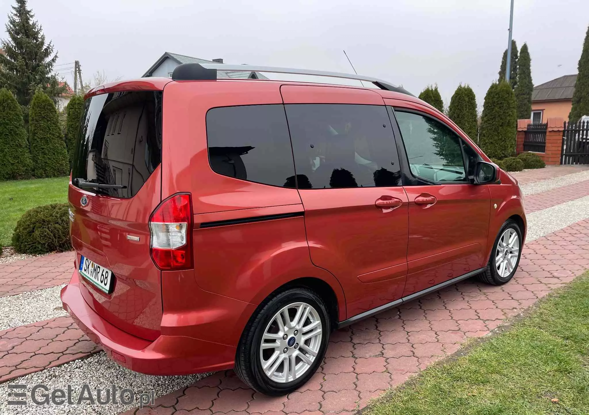 FORD Tourneo Courier 1.0 EcoBoost Sport