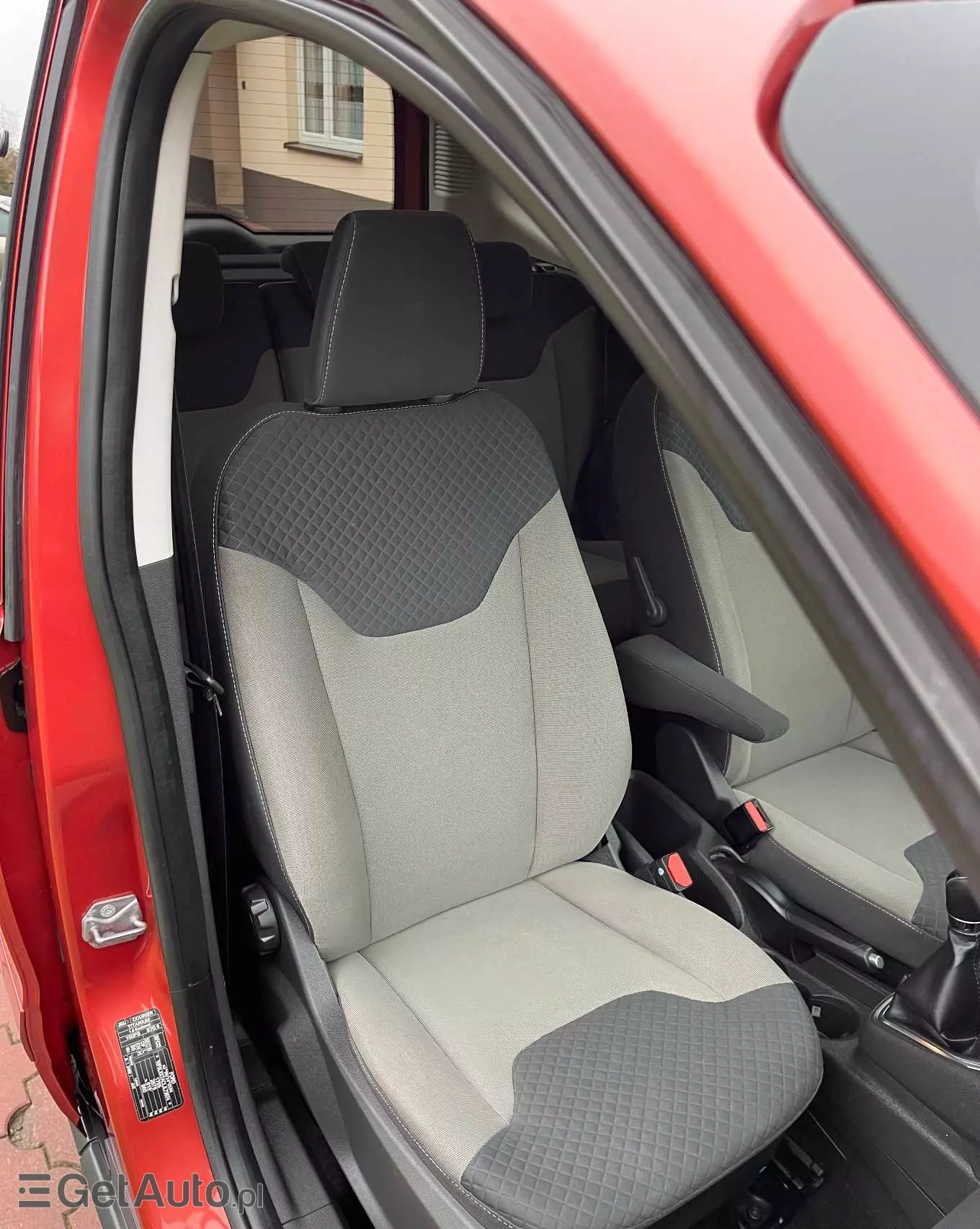 FORD Tourneo Courier 1.0 EcoBoost Sport