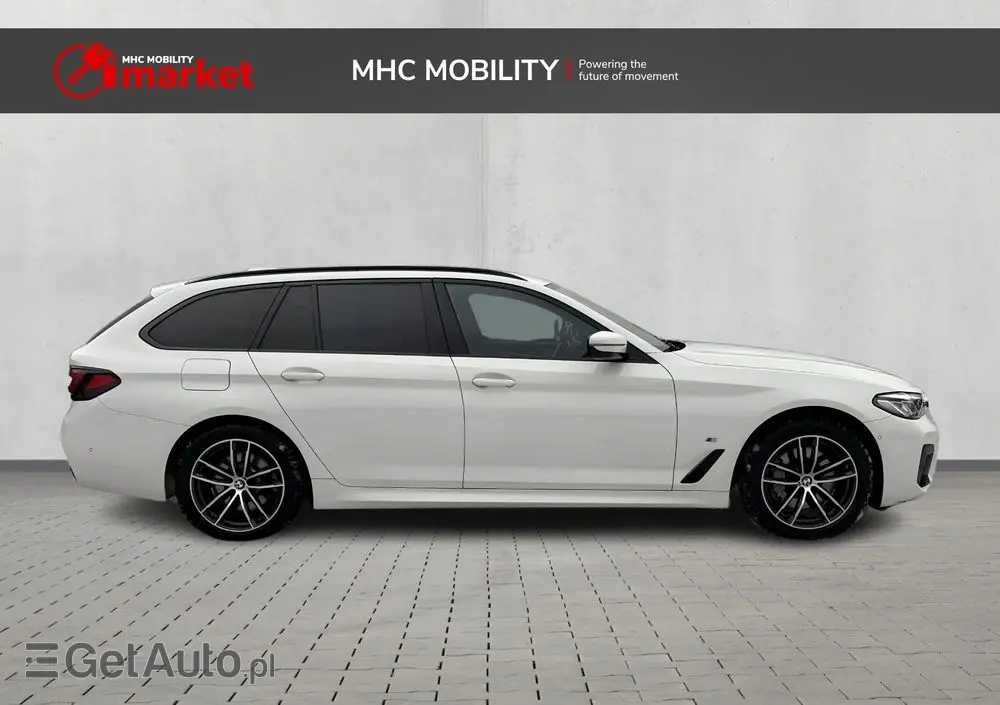 BMW Seria 5 530i xDrive mHEV M Sport sport