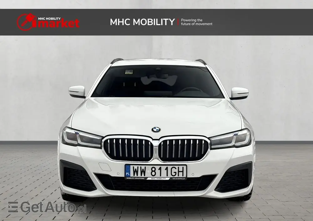 BMW Seria 5 530i xDrive mHEV M Sport sport