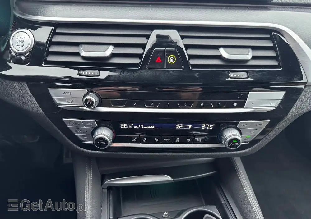 BMW Seria 5 530i xDrive mHEV M Sport sport