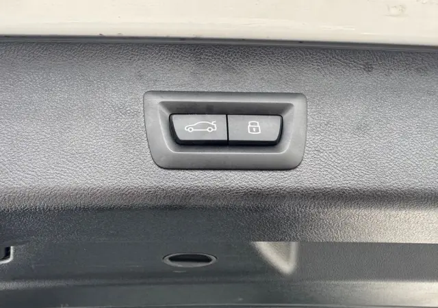 BMW Seria 5 530i xDrive mHEV M Sport sport