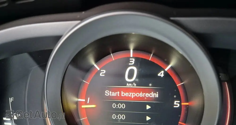 VOLVO V40 D2 Momentum