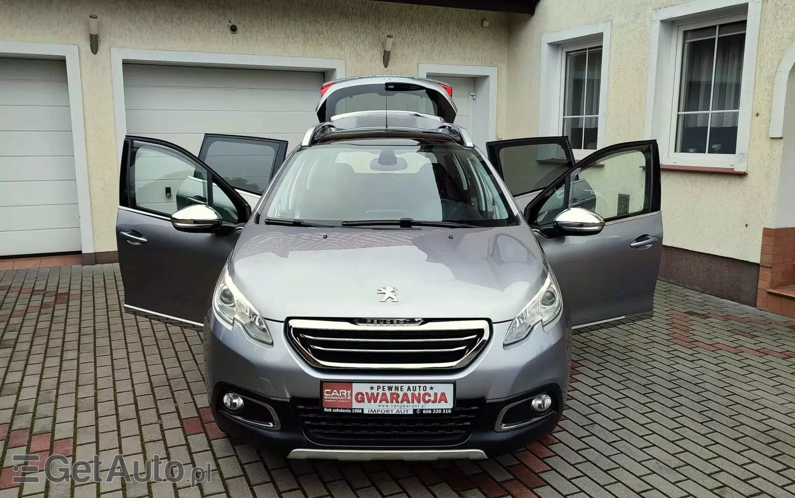 PEUGEOT 2008 PureTech 82 Allure