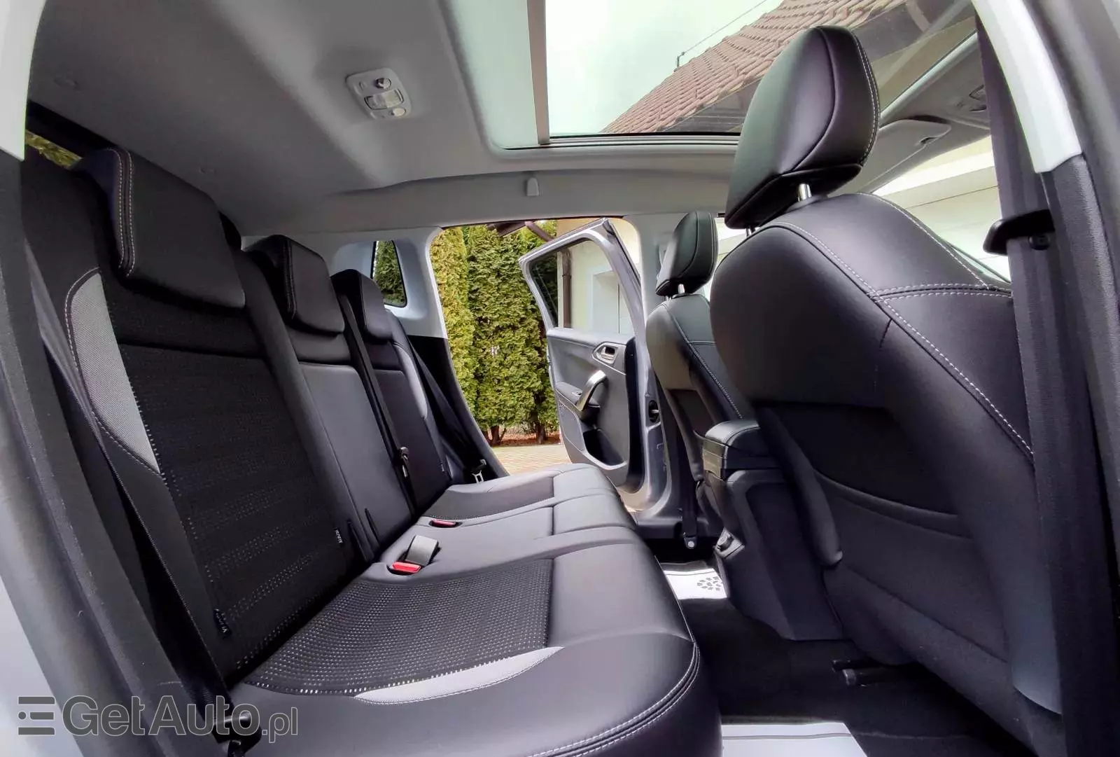 PEUGEOT 2008 PureTech 82 Allure