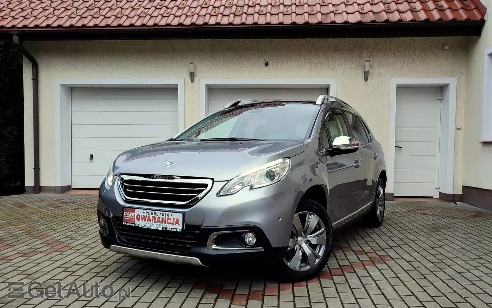 PEUGEOT 2008 PureTech 82 Allure