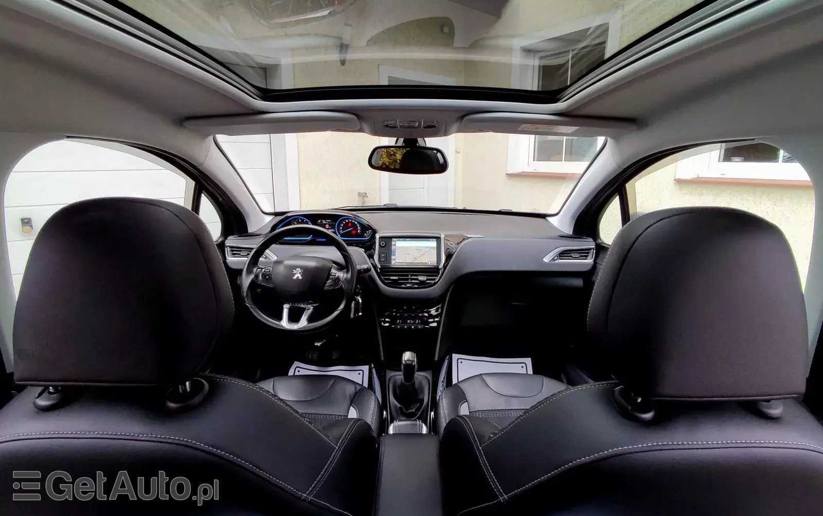 PEUGEOT 2008 PureTech 82 Allure