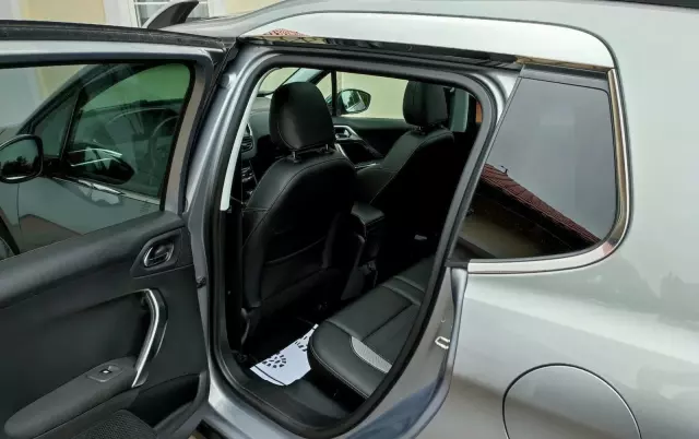 PEUGEOT 2008 PureTech 82 Allure