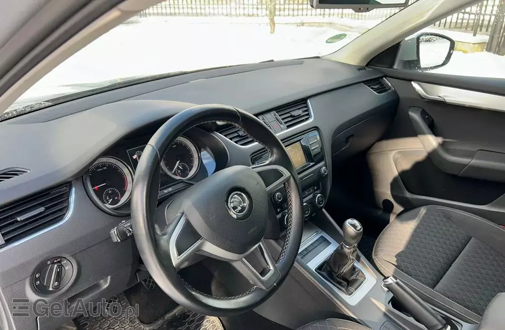 SKODA Octavia 1.6 TDI (110 KM)