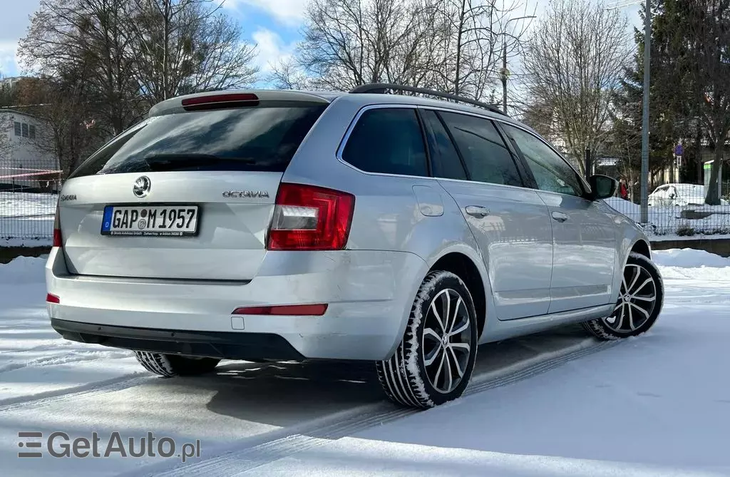 SKODA Octavia 1.6 TDI (110 KM)
