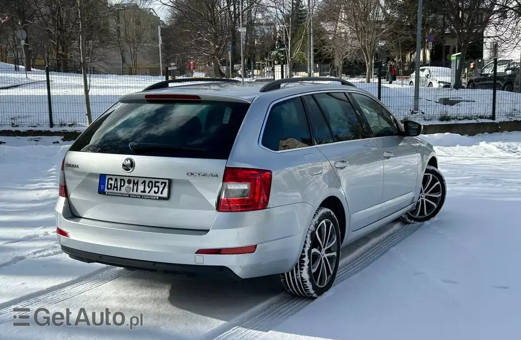 SKODA Octavia 1.6 TDI (110 KM)
