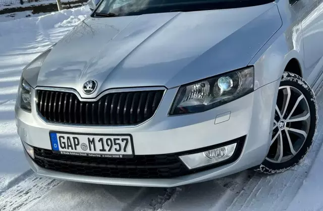 SKODA Octavia 1.6 TDI (110 KM)