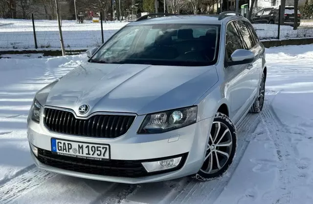 SKODA Octavia 1.6 TDI (110 KM)
