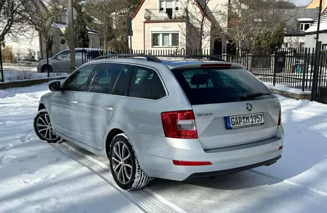 SKODA Octavia 1.6 TDI (110 KM)