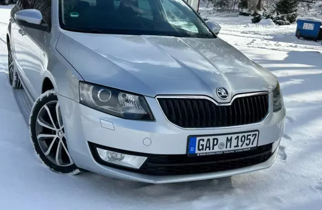 SKODA Octavia 1.6 TDI (110 KM)