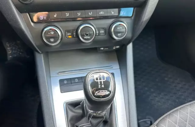 SKODA Octavia 1.6 TDI (110 KM)