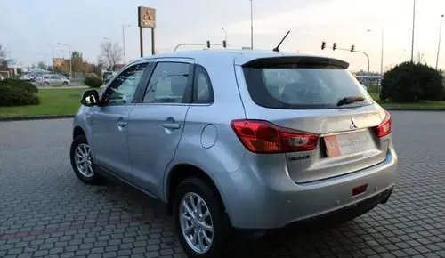 MITSUBISHI ASX 
