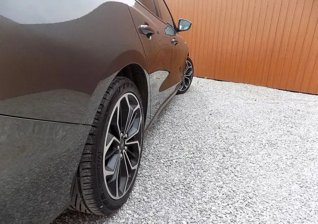 FORD Focus SW Ver-turnier-1-5-ecoblue-start--stopp--system-st--line-design