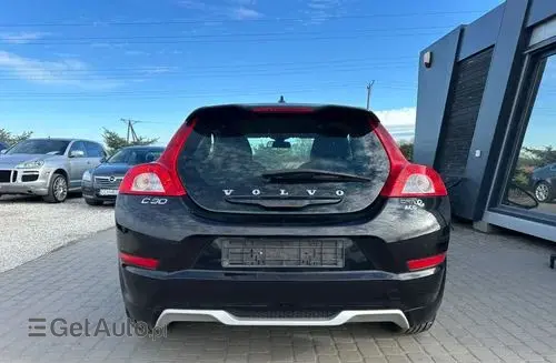 VOLVO C30 