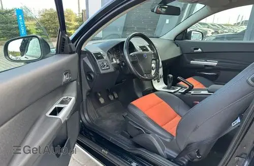 VOLVO C30 