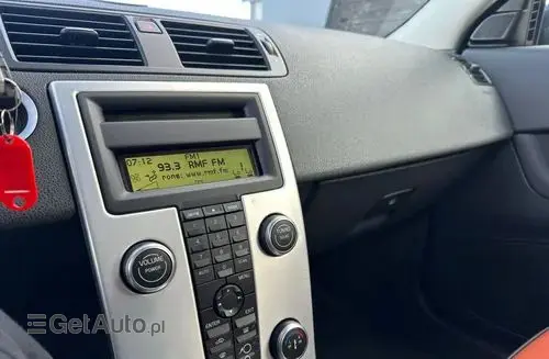 VOLVO C30 