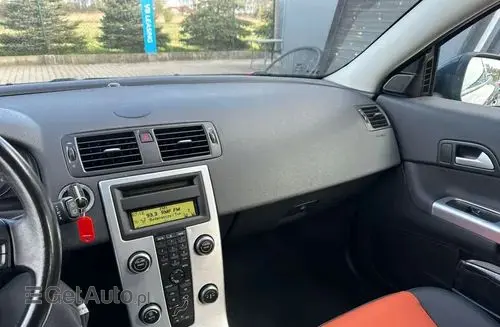 VOLVO C30 