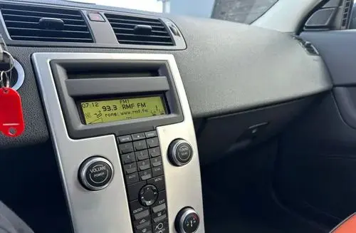 VOLVO C30 