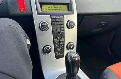 VOLVO C30 