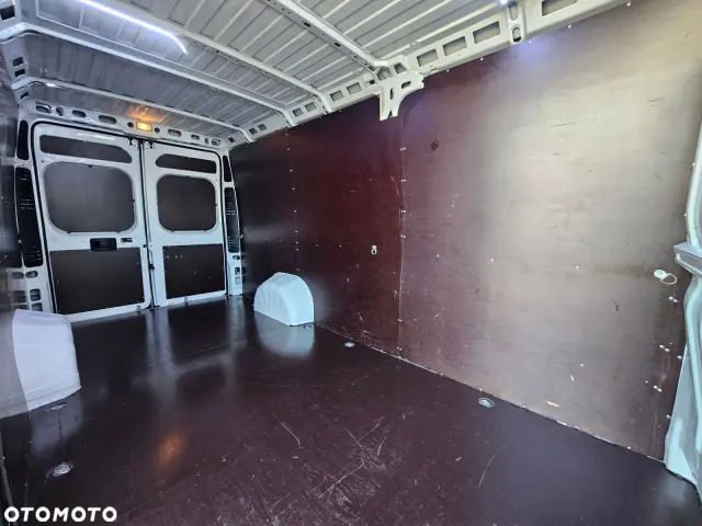 CITROËN Jumper 35+ L4H2 Driver