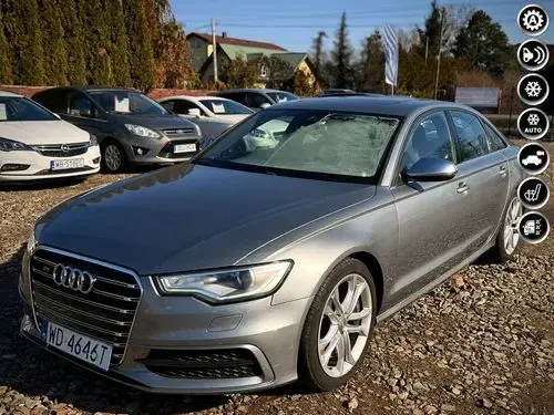 AUDI S6 