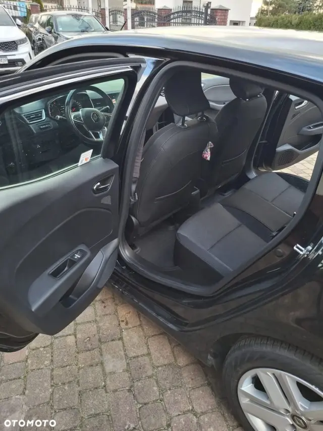 RENAULT Clio 1.0 TCe Zen