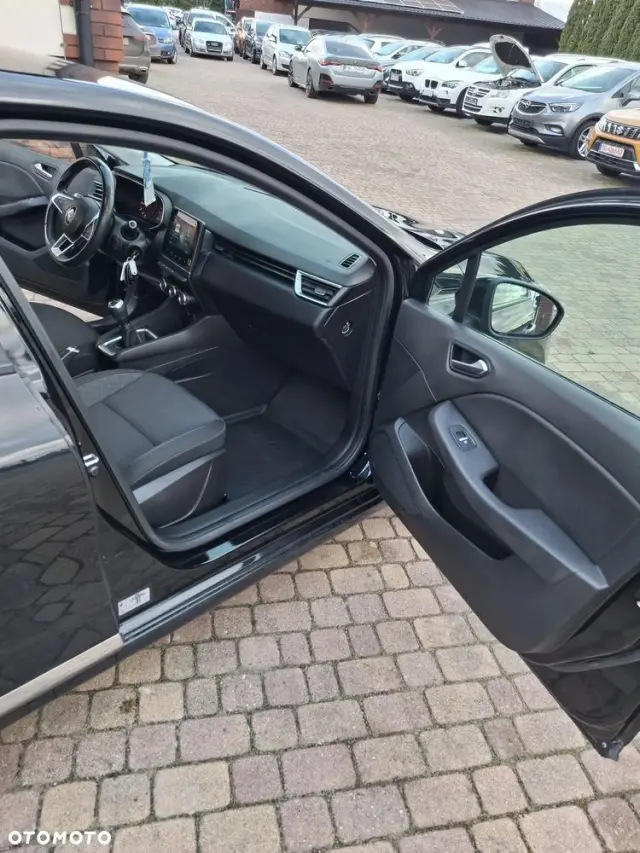 RENAULT Clio 1.0 TCe Zen