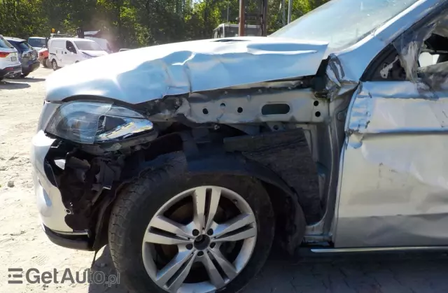 MERCEDES-BENZ ML 250 BlueTEC 4MATIC 7G-TRONIC