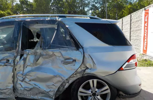 MERCEDES-BENZ ML 250 BlueTEC 4MATIC 7G-TRONIC