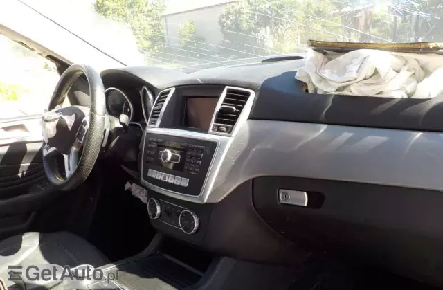 MERCEDES-BENZ ML 250 BlueTEC 4MATIC 7G-TRONIC