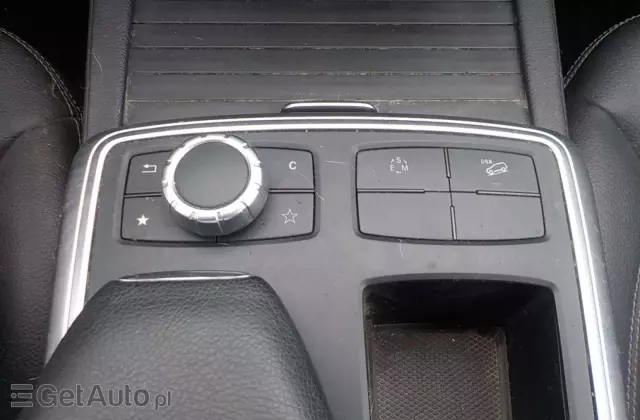 MERCEDES-BENZ ML 250 BlueTEC 4MATIC 7G-TRONIC