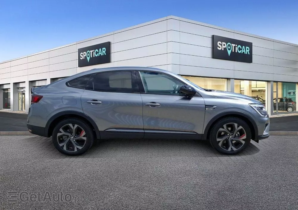 RENAULT Arkana 1.6 E-TECH R.S Line MMT