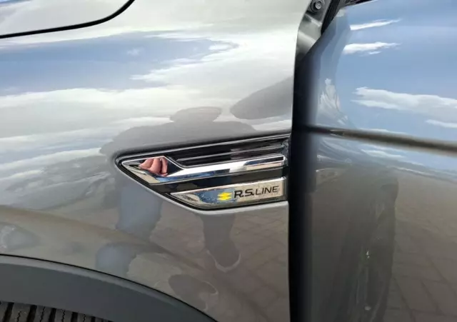 RENAULT Arkana 1.6 E-TECH R.S Line MMT